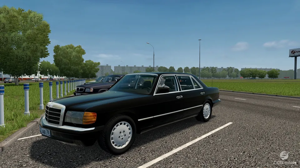 Mercedes-Benz 560 SEL